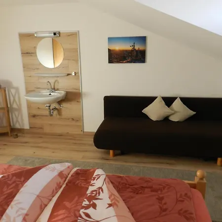 Gaestehaus Schmalzreich * Lam