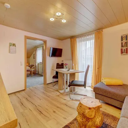 Gaestehaus Schmalzreich Apartment *